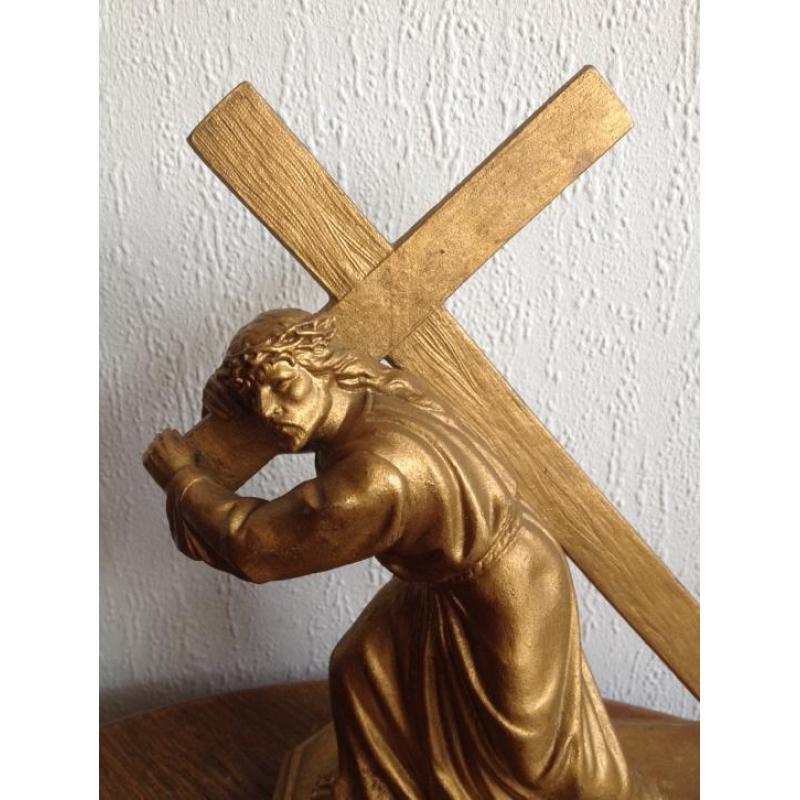 Jezus met kruis