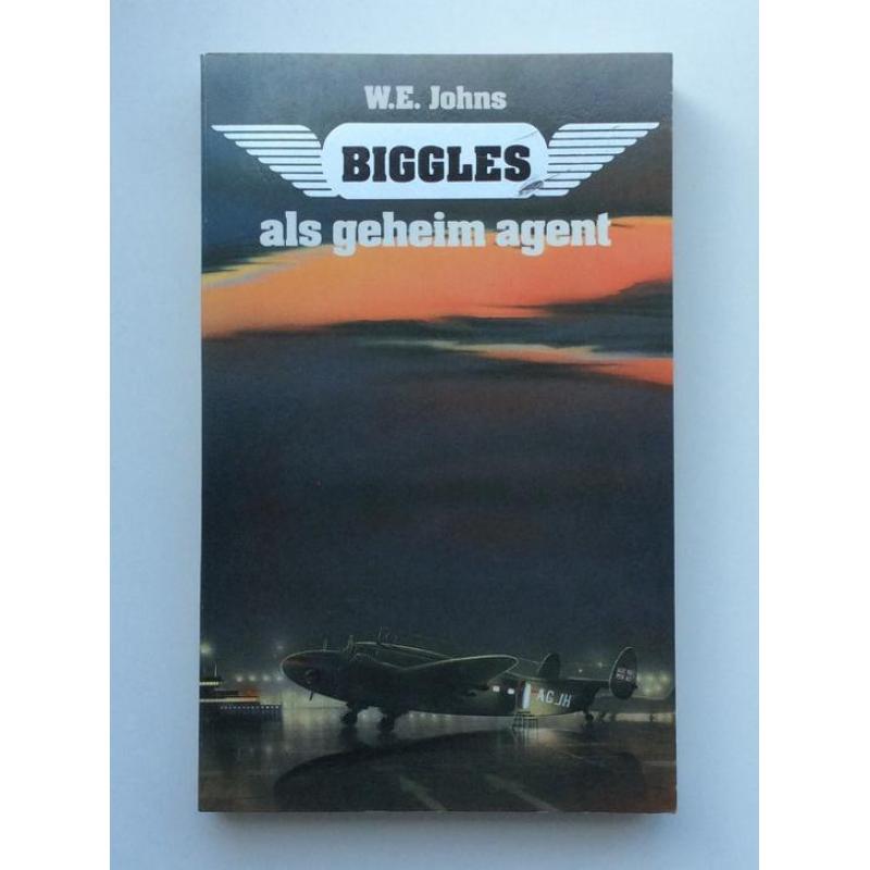 Biggles - W. E. Johns