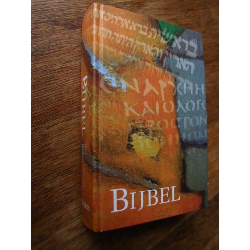 Bijbel nbv 19x12,5x4cm