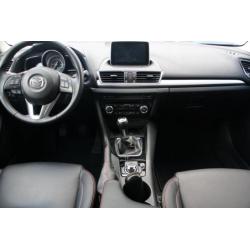 Mazda 3 2.0 SKYACTIV-G 120 GT-M Navigatie (bj 2015)