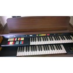 Electrisch orgel Hammond met kruk