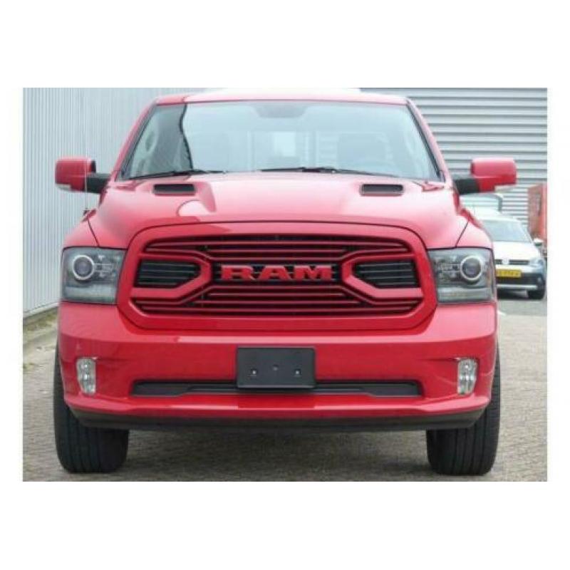 Dodge Ram Pick Up 1500 4x4 Crew Cab Sport Rijklaar