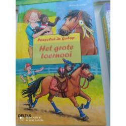 Boeken ponyclub in galop