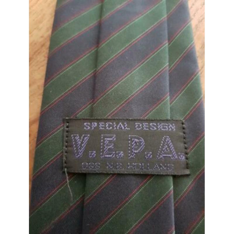 Mooie stropdas van V.E.P.A. met logo