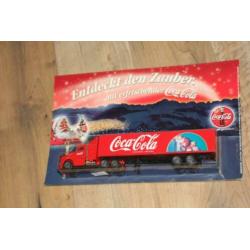 55 = Coca Cola kerst Truck 18 cm .Scale 1.24.