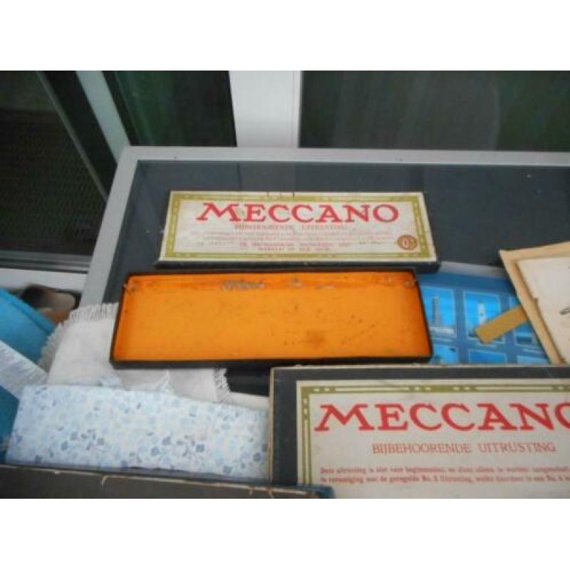meccano met dozen