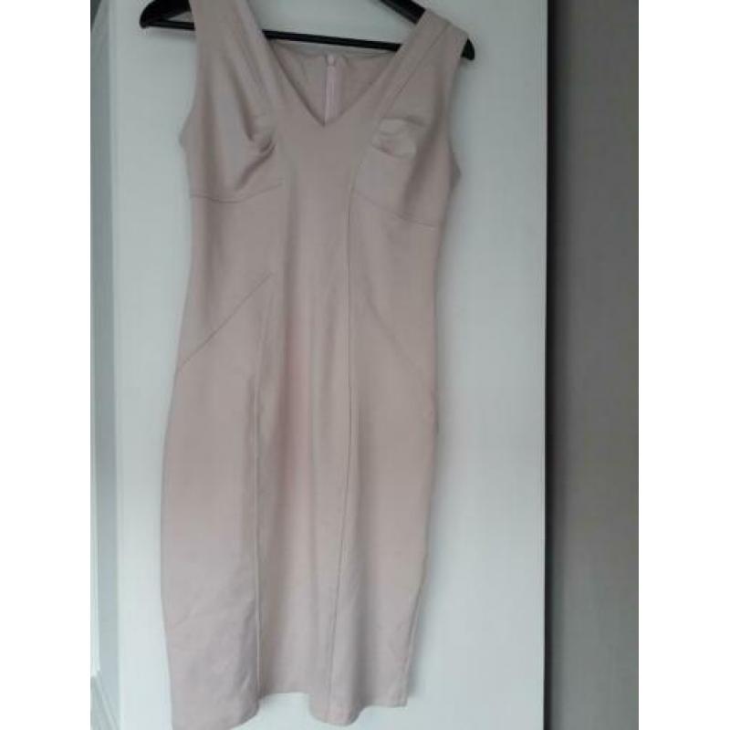 Roze jurk maat 38