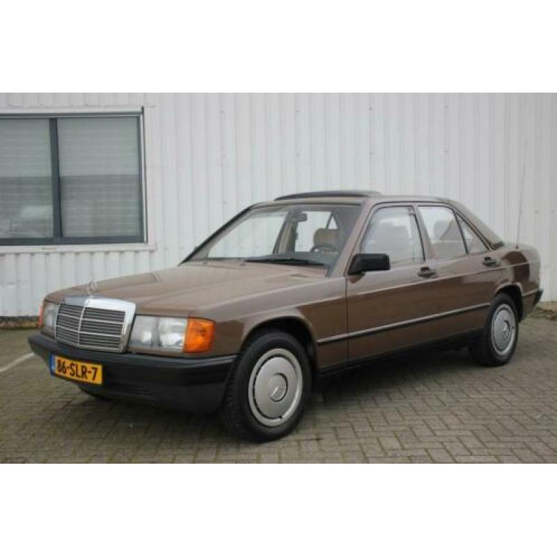 Mercedes-Benz 190 Nette staat AUTOMAAT SCHUIFDAK (bj 1986)