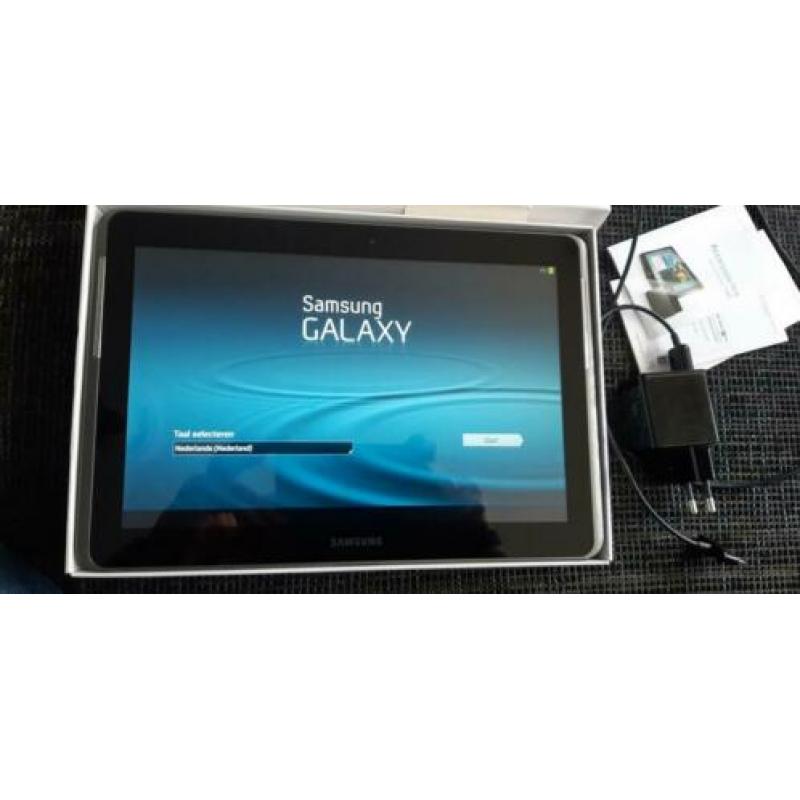 Samsung Galaxy Tab2 10.1 inch 16 gb met oplader als nieuw