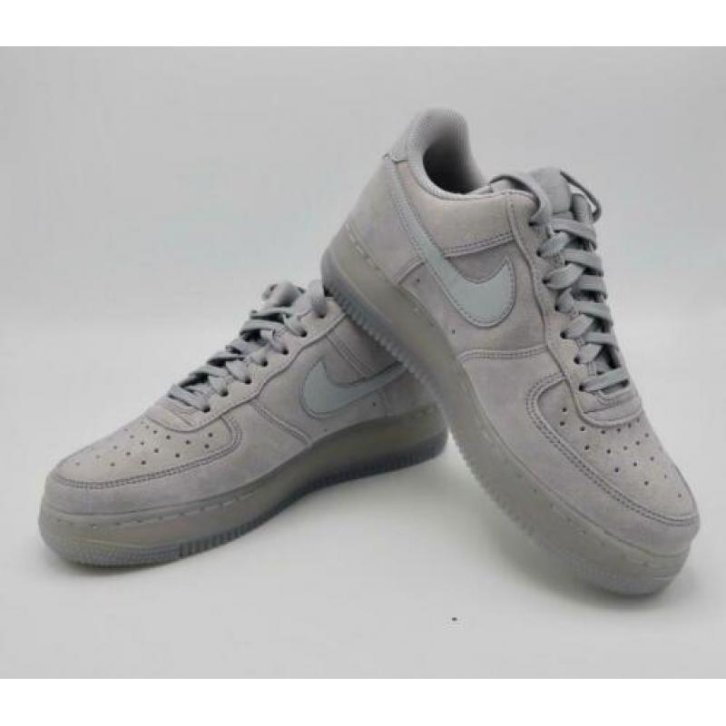Nike air force 1 ‘07 LV8 Grey Suede