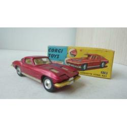Chevrolet Corvette Sting-Ray Corgi Toys