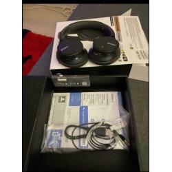 Sony headphones 2 x , 50€ per stuk