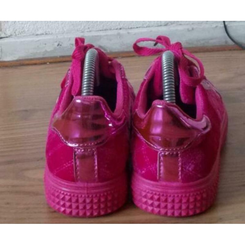 Prachtige ZGAN roze sneakers maat 41