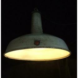 oude Philips fabriek / werkplaats hanglamp