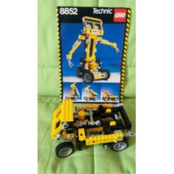 Lego Technic robot 8852