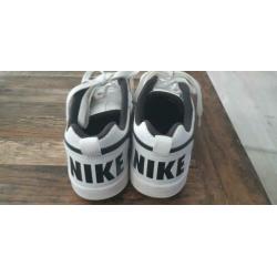 Nike sneakers sneaker schoenen 39 wit zwart