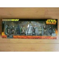 Star Wars Revenge Of The Sith Collector Pack with 9 Figures